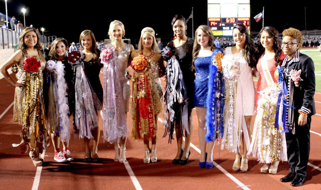 Homecoming+Queen+Crowned