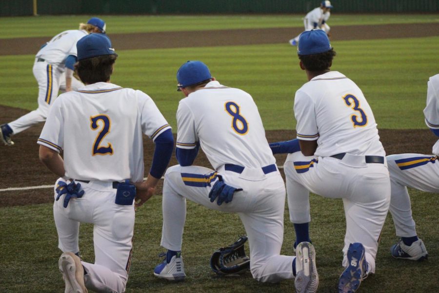 Corsicana+Baseball+First+District+Game.